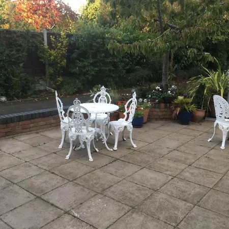 Bed & Breakfast Elmdon