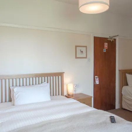 Elmdon Bed & Breakfast 3*